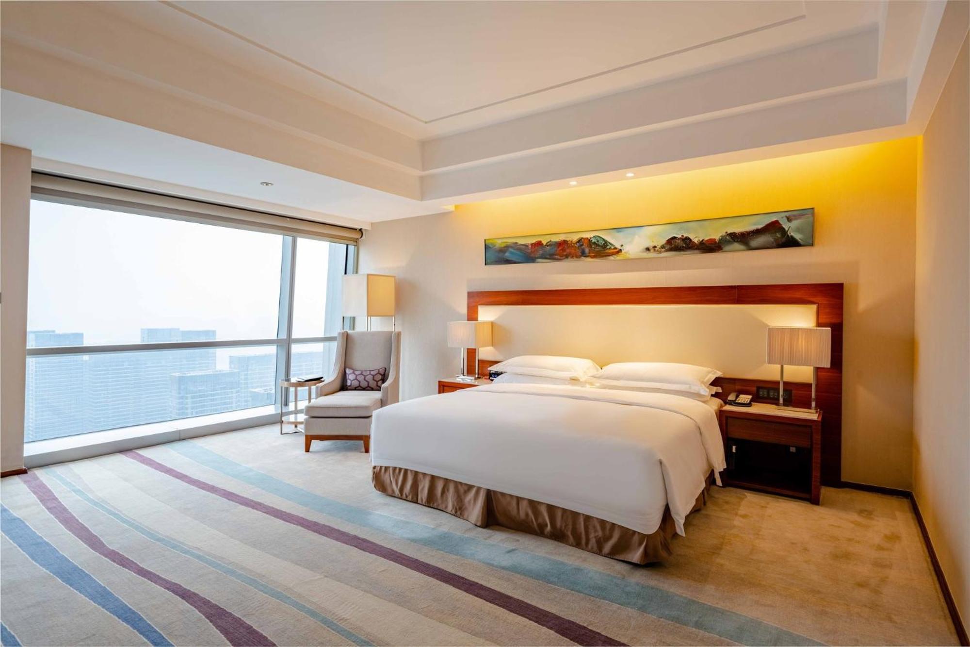 Crowne Plaza Wuxi Taihu By Ihg Hotel Exterior photo